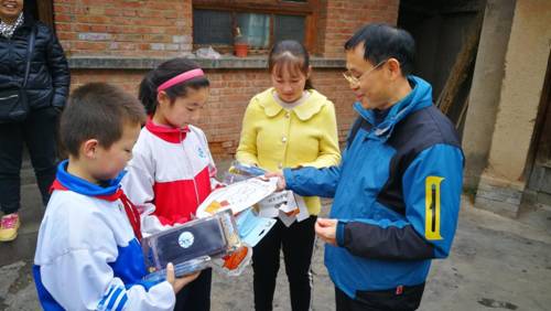 http://www.gsrtvu.cn/_mediafile/gsdd/2018/11/05/1x6p3qsuuu.jpg